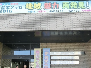 002.jpg