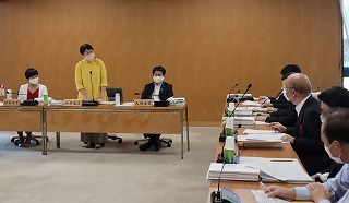 20年9月議会決算委員会(今井) (2).jpg
